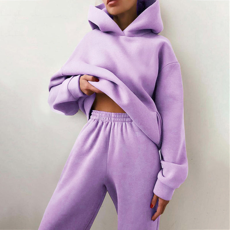 Oversized Fleece Tracksuit Set – Cozy Comfort Meets Street Style Simple Solid Color Hooded Casual Suit
