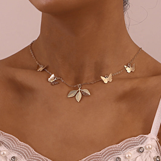 Gold Bee Charm Necklace – Dainty Layered Choker with Insect Pendants for Women Clover Butterfly Pendant Necklace Women