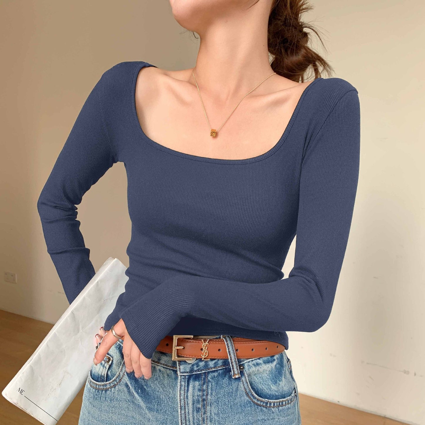 Thread Big U-neck Long-sleeved Top Spring