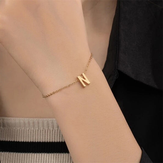 Minimalist Initial Charm Bracelet – Personalized Elegance in Gold & Silver 26 Letters Fashion Personality Stainless Steel Letter Bracelet