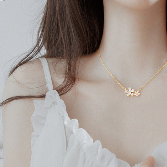 Delicate Crystal Flower Pendant Necklace – Gold & Silver Options S925 Sterling Silver Chrysanthemum Design Sense Net Red Same Style