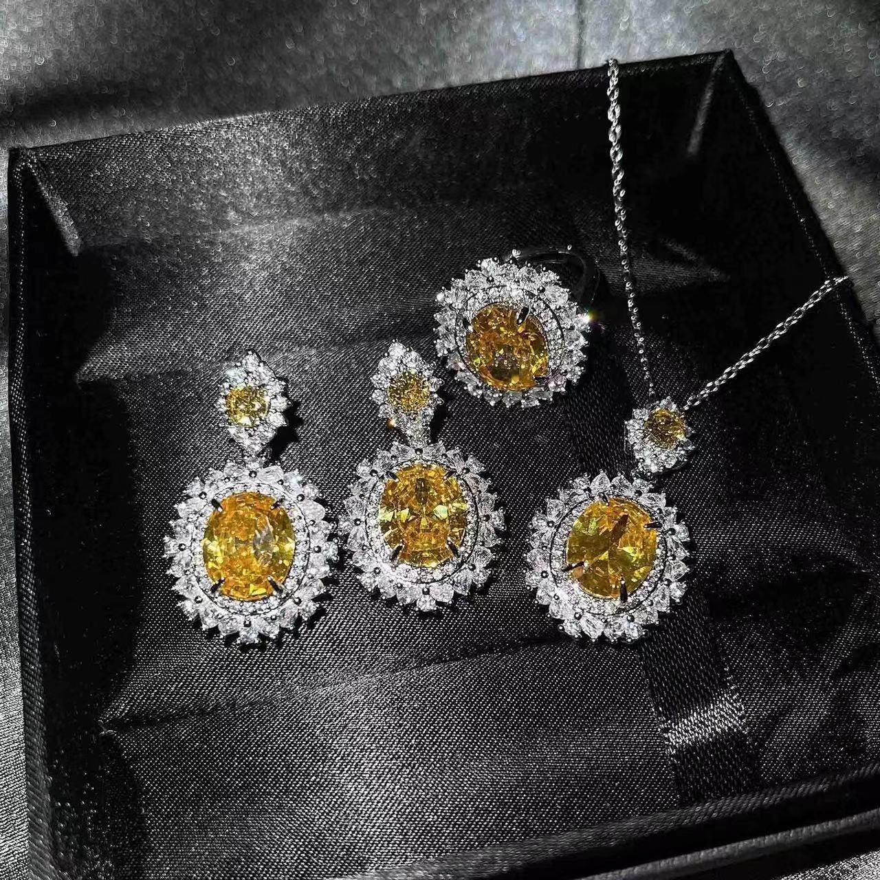 Elegant Evening Wear Set with Large Faceted Crystal & Sparkling Halo Luxury Premium Three-piece Inlaid Ring Bracelet