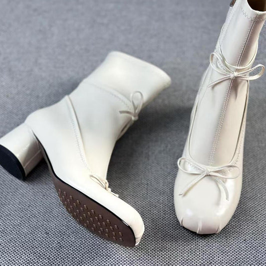 Ballet Style White High-heeled Round Head Thin Boots