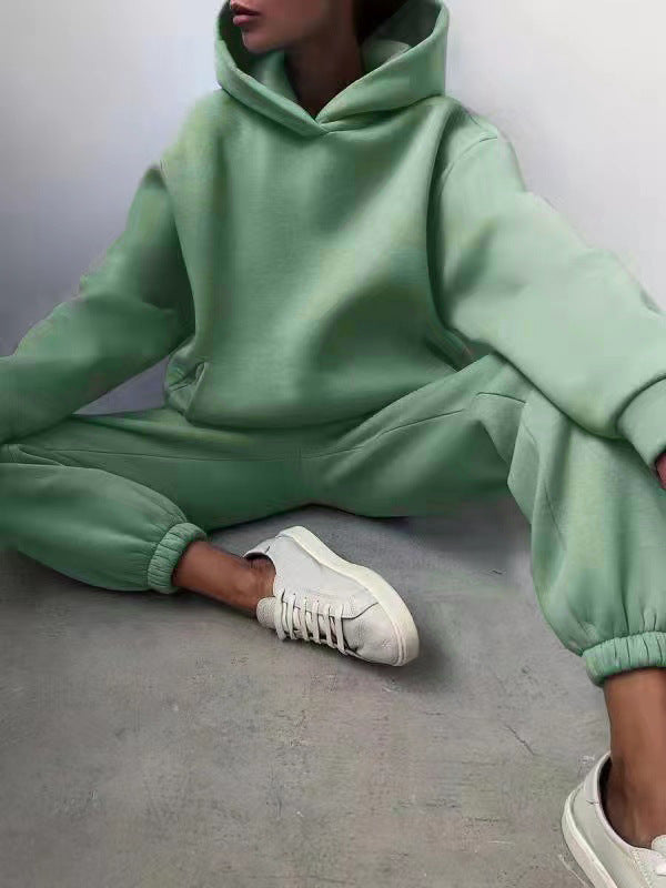 Oversized Fleece Tracksuit Set – Cozy Comfort Meets Street Style Simple Solid Color Hooded Casual Suit