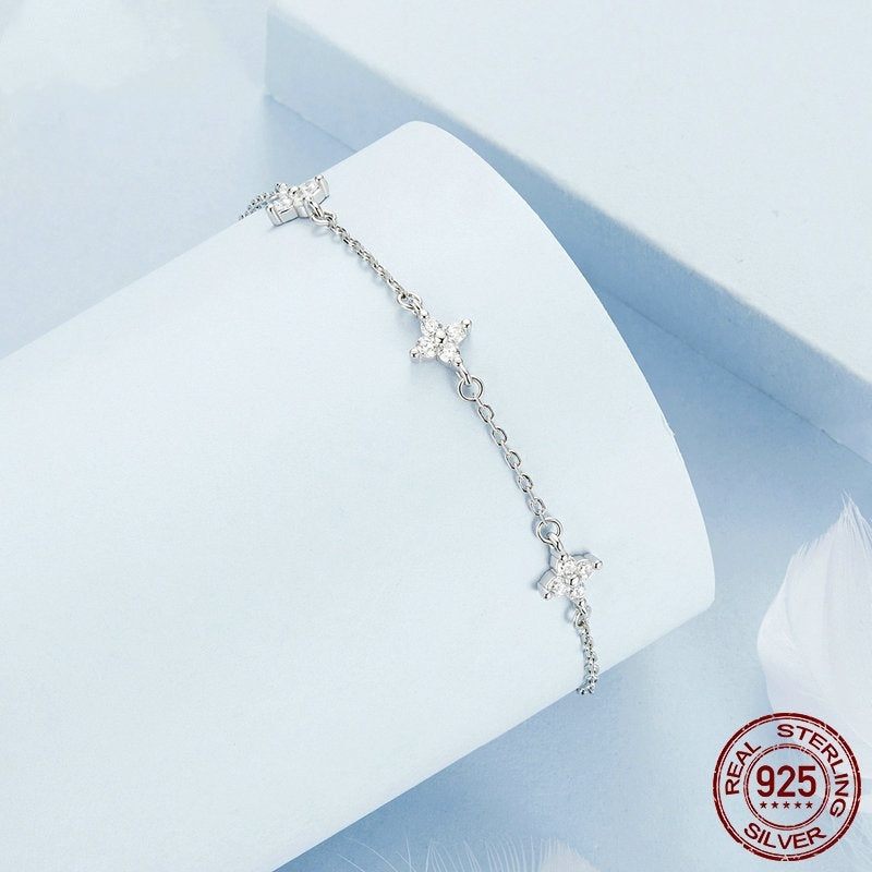 Delicate Crystal Accented Chain Bracelet Creative S925 Sterling Silver Plated Platinum Bracelet