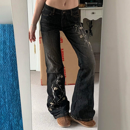 Retro Chinese Plant Flower Embroidery Washed Wear-white Low Waist Straight Skinny Jeans