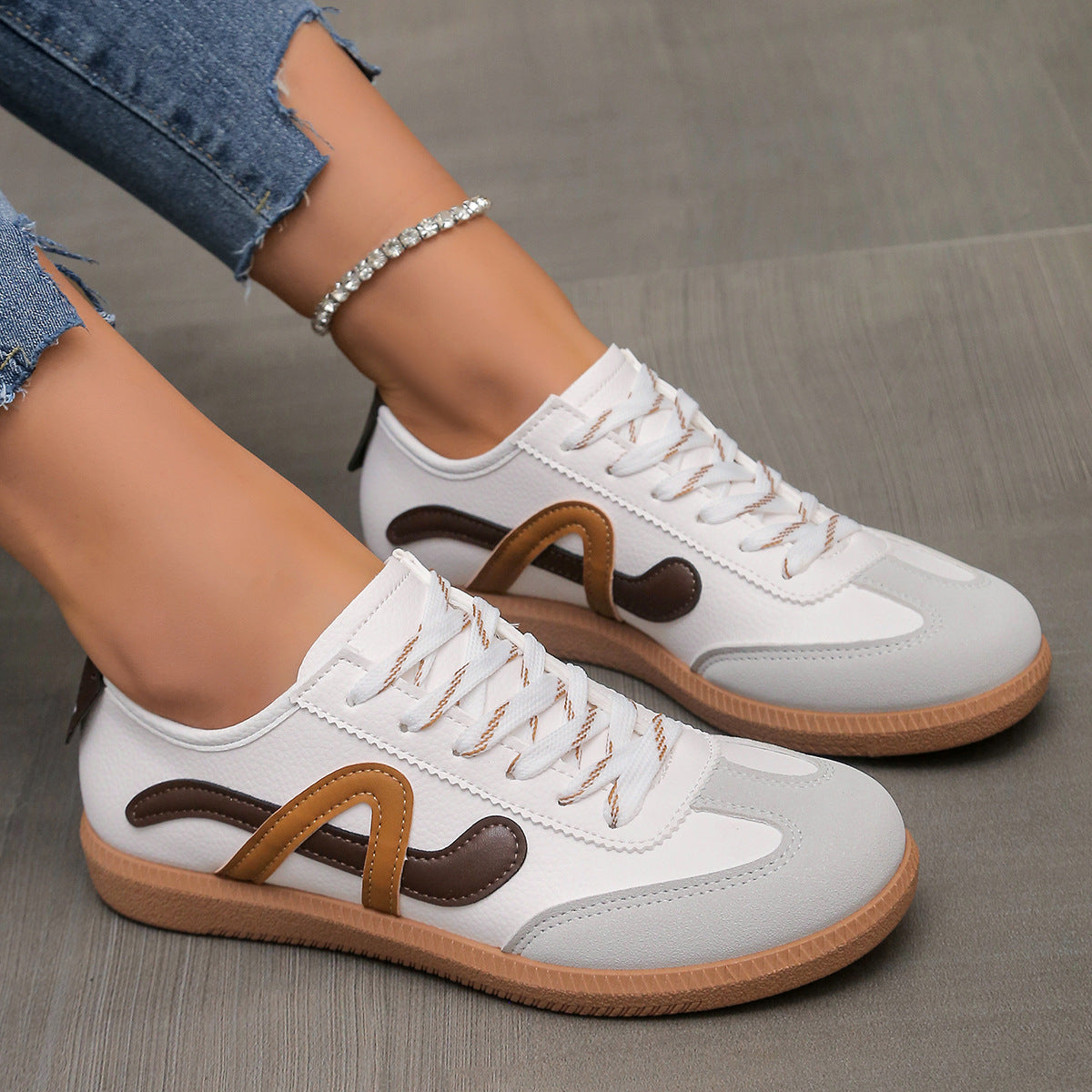 Chic White Sneakers with Colorful Accents German Training Women's Flat Retro Casual Sports Skate Shoes
