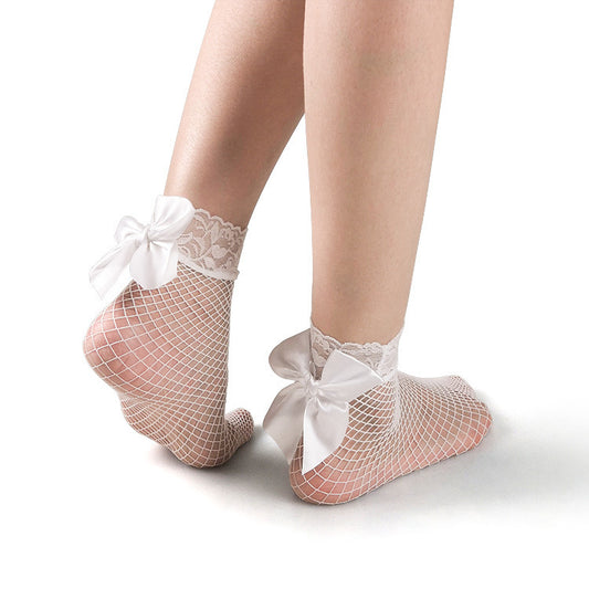 Short Fishnet Socks With Lace Trim And Bow