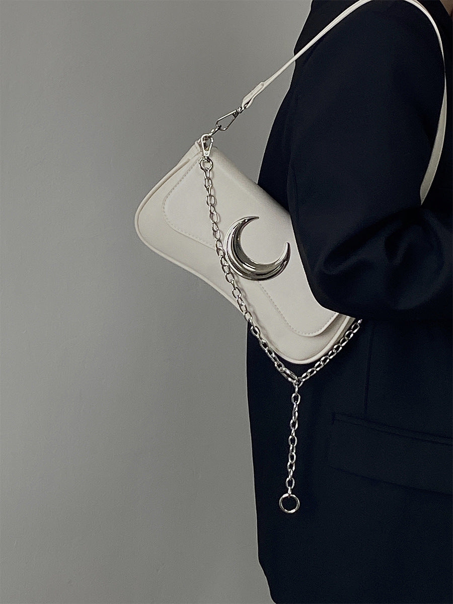 Moon Twist Lock Shoulder Bag Black Underarm Bag