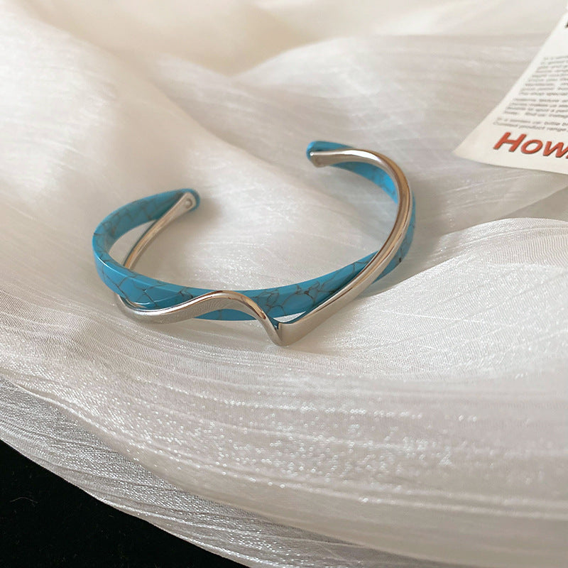 Modern Abstract Wave Cuff Bracelet - Minimalist Statement Metal White Shellfish Plate Bracelet For Women 2 Layers Design Light Luxury Female Fashion Jewelry Gifts